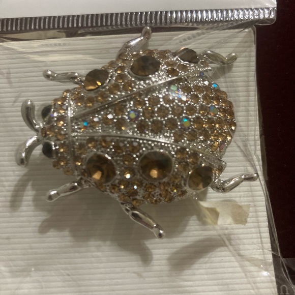 Brooch Bundle - Picture 4 of 6